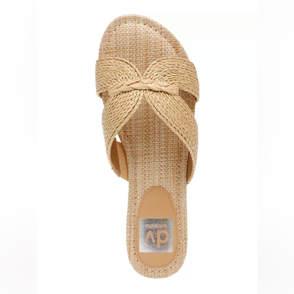Dolce Vita tan sandals size 8 brand new
